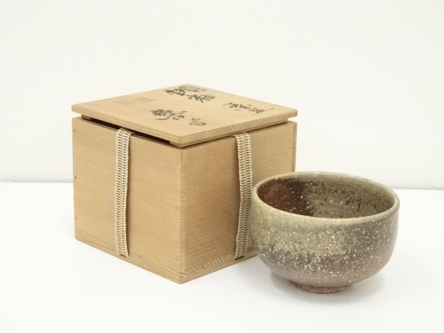 JAPANESE TEA CEREMONY / SHIGARAKI WARE TEA CHAWAN